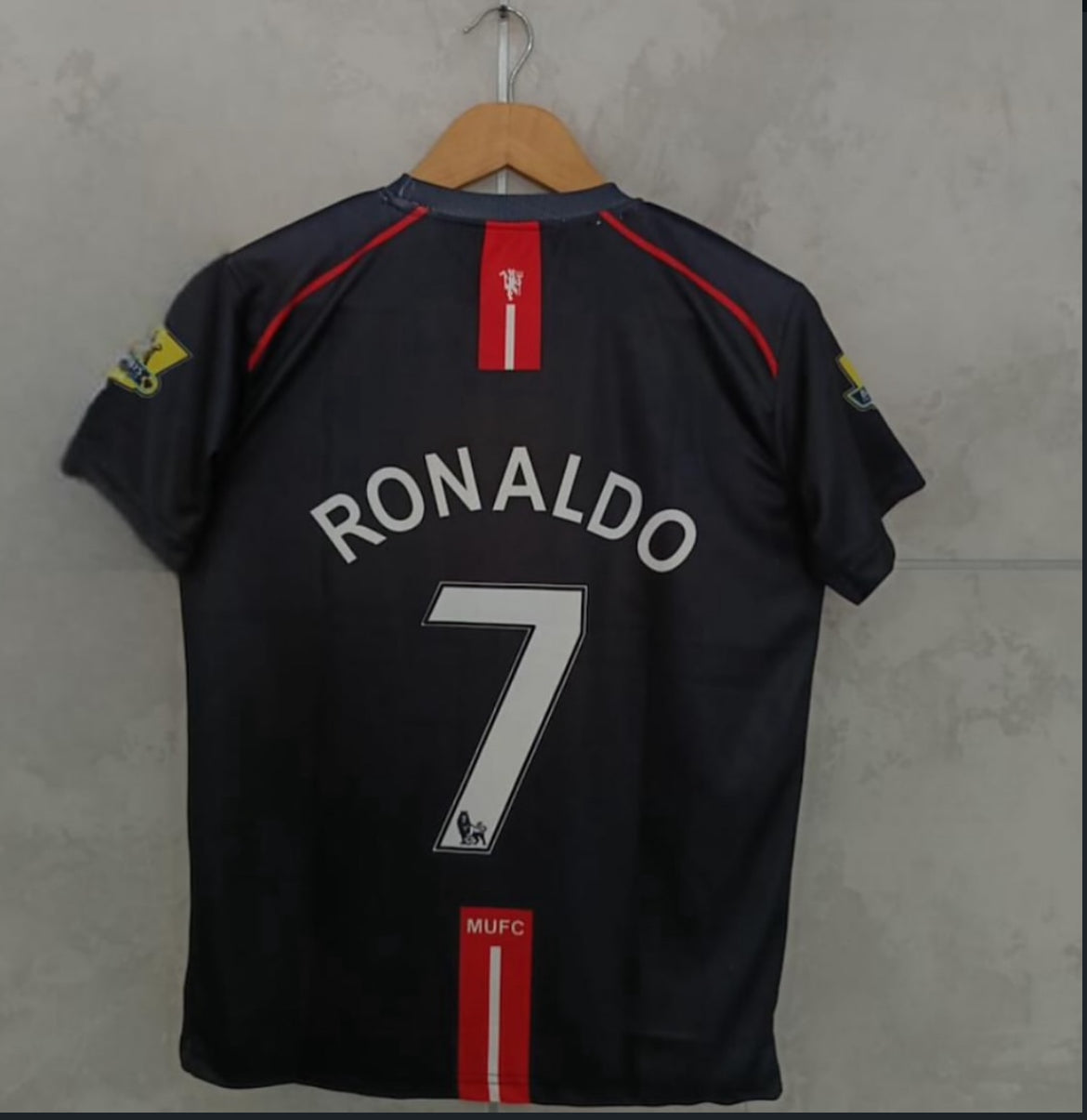 RONALDO MAN UTD HALF SLEEVE EMBRIODERY JERSEY
