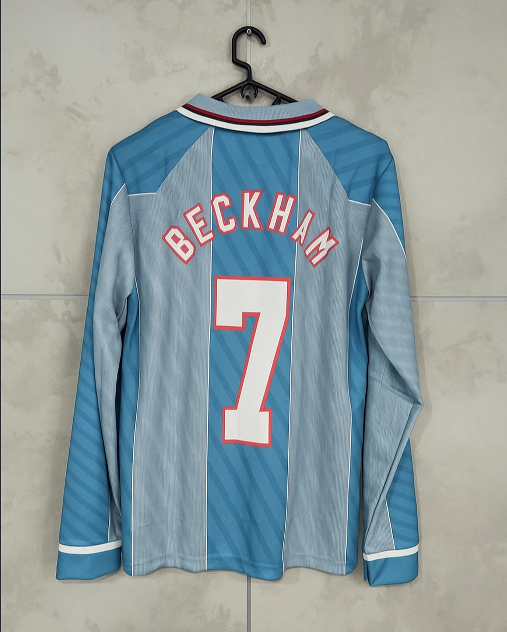 BECKHAM ENGLAND FULL SLEEVES PREMIUM QUALITY COLLAR ENBRIODERY JERSEY